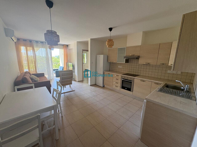 Fully Furnished 1 Bedroom Apartment in Oroklini Area with Communal Pool – photo 3