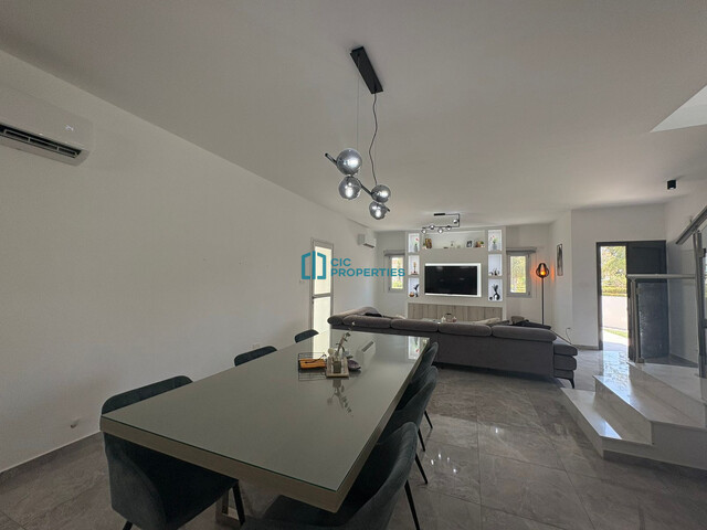 Corner - Three Bedroom Link Detached House in Residential Kiti Area – photo 8