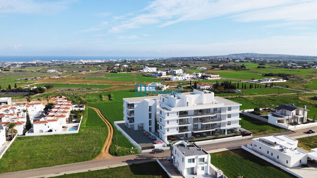 penthouse-6a435e9ccbf1c.jpg