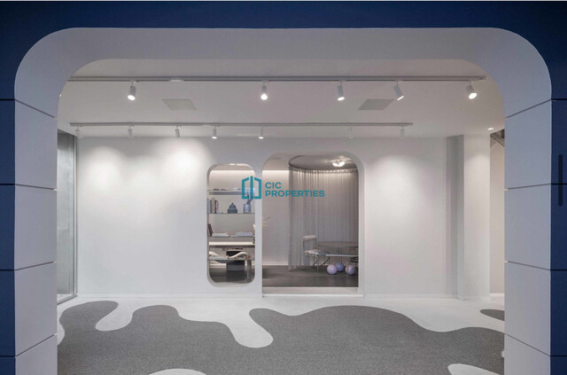 Recently renovated - Ground Floor Shop for Rent in Central Chrisopolitisa Area – photo 10