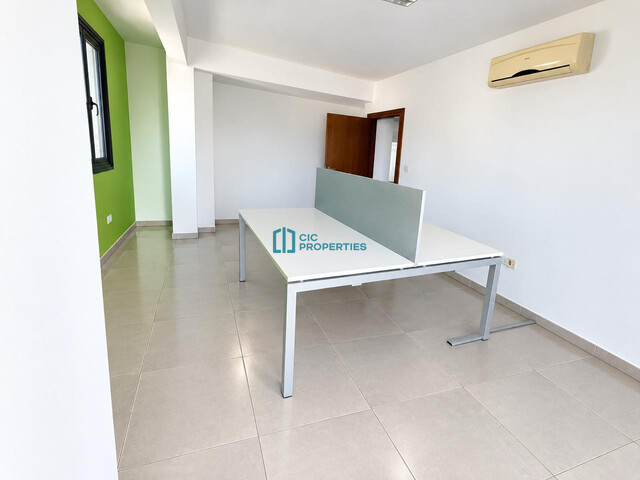 Spacious 180 m2 | Office in the heart of the Aradippou with Highway Access – photo 5