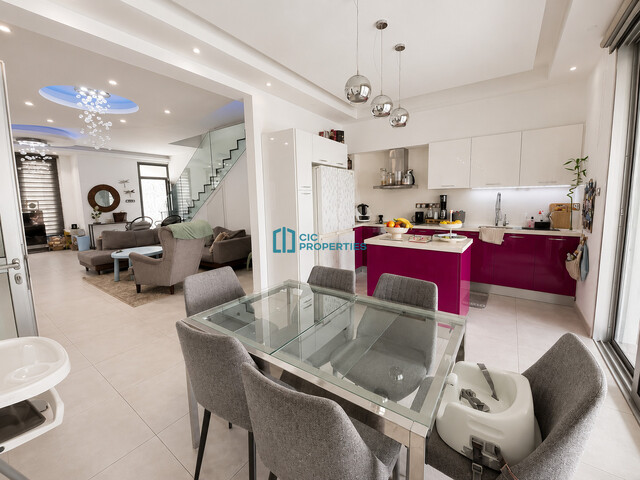 semiDetachedCottage-6a02d206c08ce.jpg