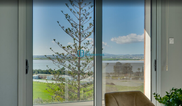 Fully Equipped -  2 Bedroom & 3 Bathroom Partially Sea View Apartment in Makenzy Area - Larnaca – photo 20