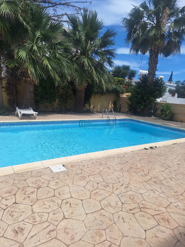 Recently  Renovated - Fully Furnished Two Bedroom Apartment in Oroklini Area with Mountain Views – photo 1