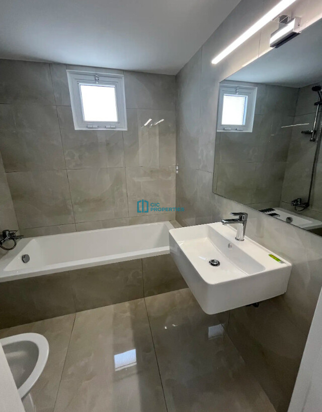 detachedHouse-6a1594aa309fa.jpg