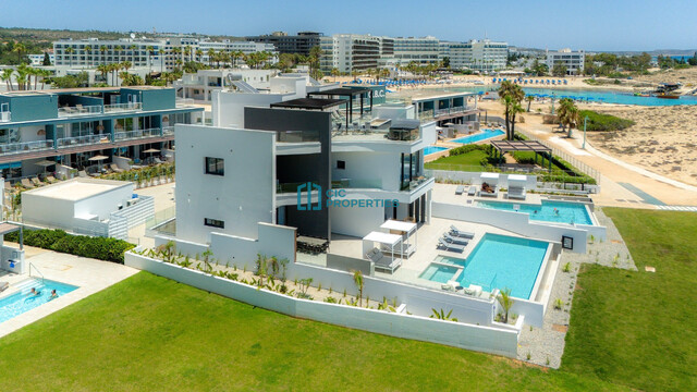 Luxury 4 Bedroom & 6 Bathrooms Seafront Villa in Ayia Napa with Private Pool and Beautifull SeaVIews – photo 1