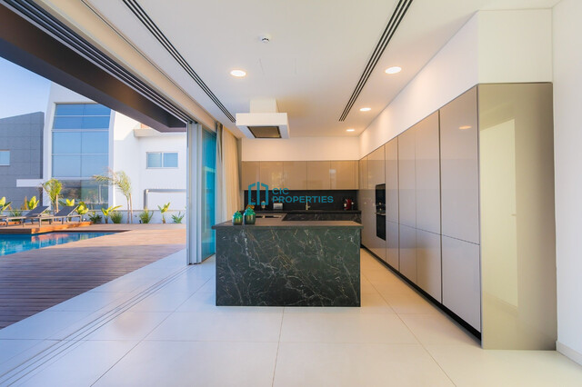 Luxury 4 Bedroom Ayia Thekla Villa with Private Pool & Roof Garden - Walking Distance To The Beach – photo 6