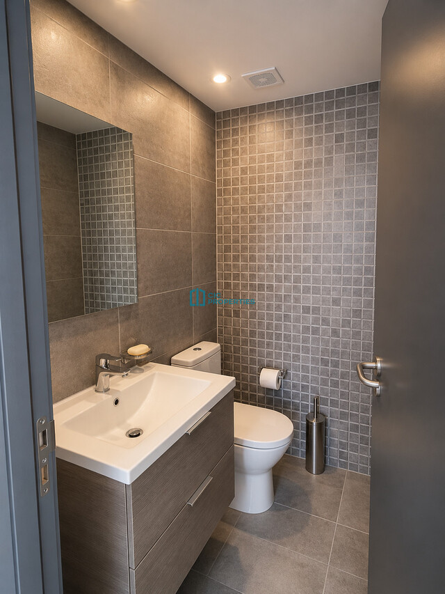 penthouse-6a85b4b1a22f2.jpg
