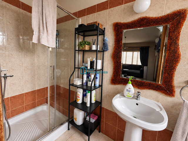 Scenic 4 Bedroom Detached House in Oroklini Area  with Mountain Views  & Photovoltaic Panels – photo 16