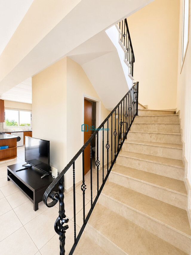 complexLiving-6a0d685bdf5d9.jpg