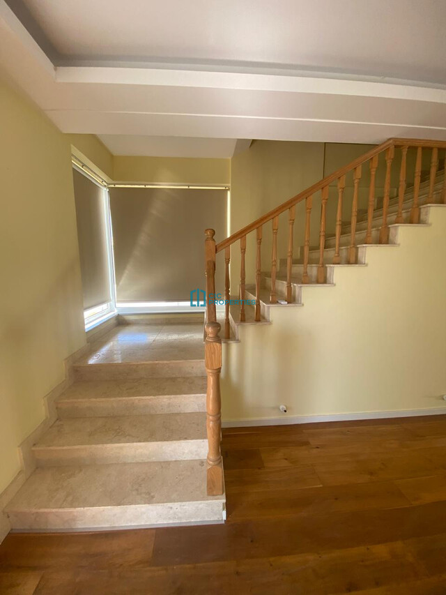 Spacious Four Bedroom House with Private Pool – photo 12