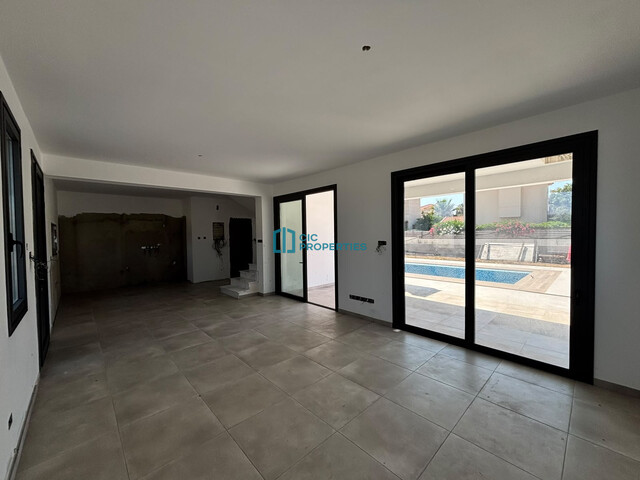 complexLiving-6a4f5cd99d86b.jpg