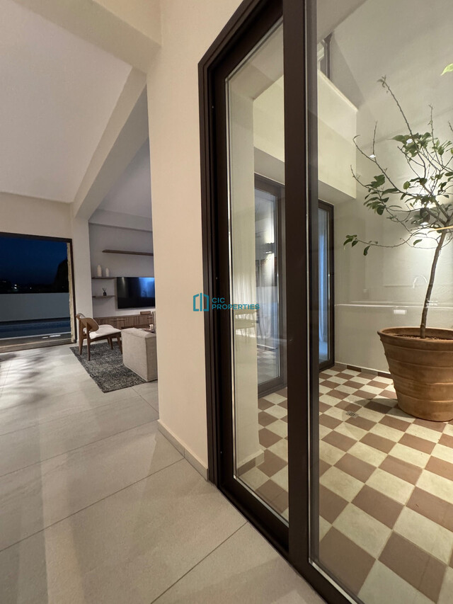 Modern Fully Furnished 4  Bedroom Oroklini Villa with Private Pool – photo 30