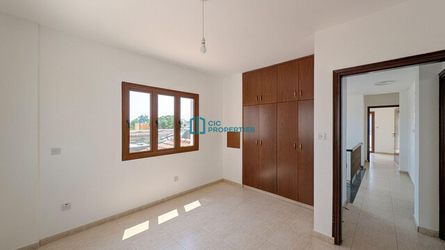 Detached Two Storey House in Aradippou, Larnaca – photo 15