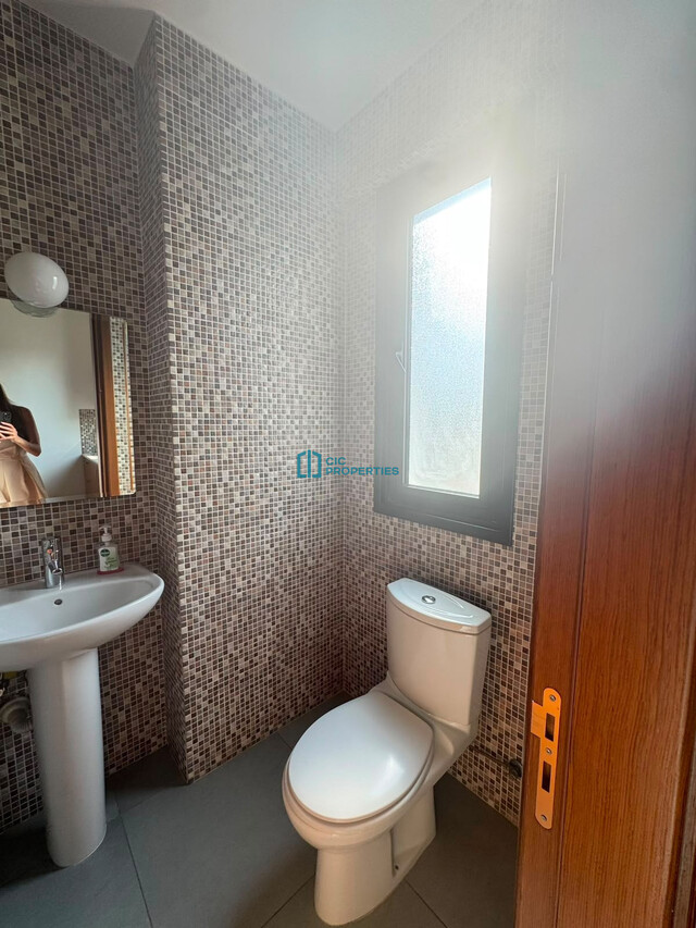 Spacious 114 m2 Office with 4 Spacious Rooms and Reception Area by Metropolis Mall, Larnaca – photo 13