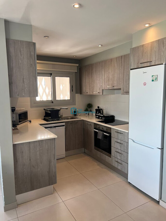 Fully Equipped -  2 Bedroom & 3 Bathroom Partially Sea View Apartment in Makenzy Area - Larnaca – photo 4
