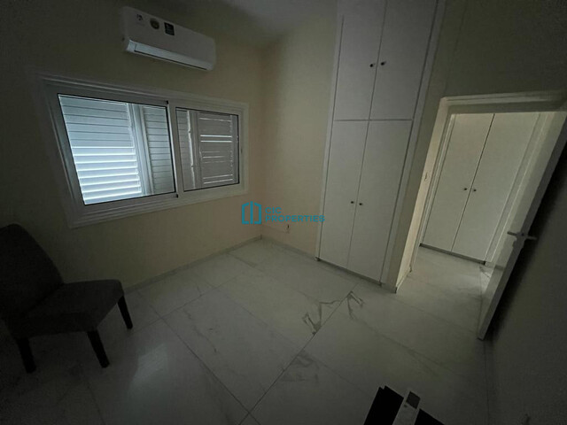apartment-692826372ab52.jpeg