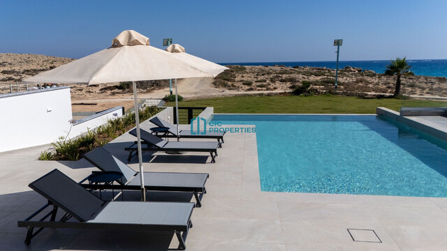 Luxury 4 Bedroom & 6 Bathrooms Seafront Villa in Ayia Napa with Private Pool and Beautifull SeaVIews – photo 25