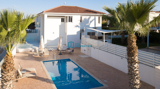 Modern 3 Bedroom & 3 Bathrooms  Villa in Protaras with Private Pool and Spacious Veranda Area – photo 1