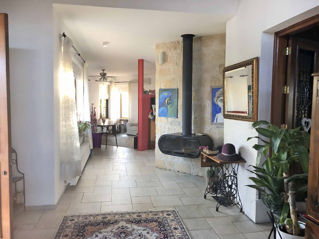 detachedHouse-11068-copy-copy.jpg