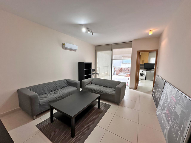 apartment-evg2016-copy.jpg