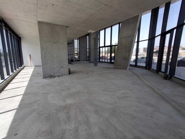 realEstateForBusiness-gfm-unit-1-399m2-1-copy.jpg