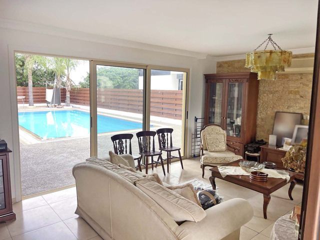 detachedHouse-viber-image-2023-11-27-13-08-37-254-copy-copy.jpeg