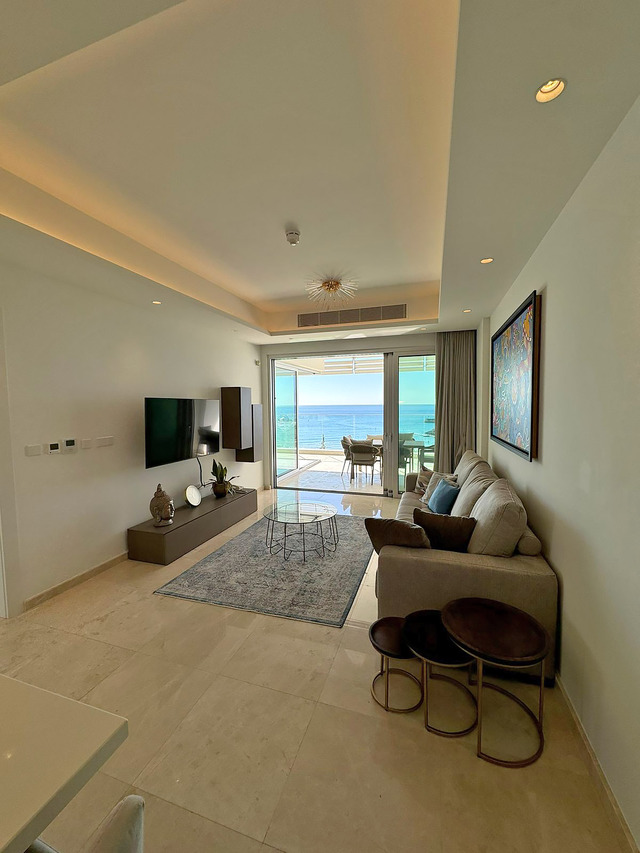 apartment-beachfront-2-bedroom-apartment-for-sale-in-limassol-21-copy.jpeg
