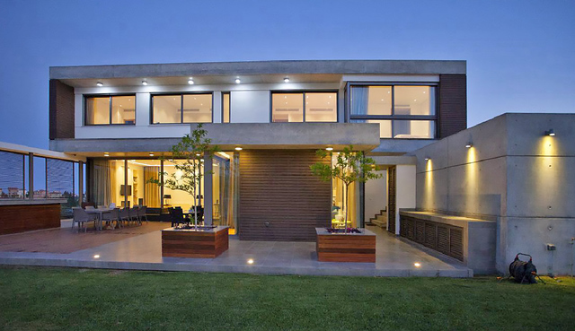 detachedHouse-unnamed-1-copy.jpeg