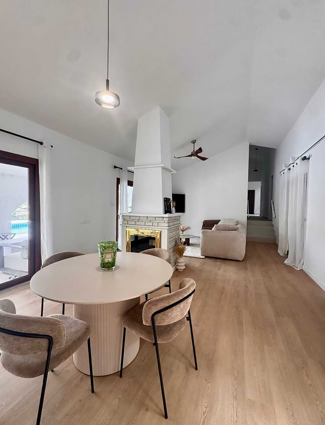 detachedHouse-img-0996-copy.jpg