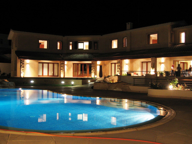 detachedHouse-img-105-copy.jpeg