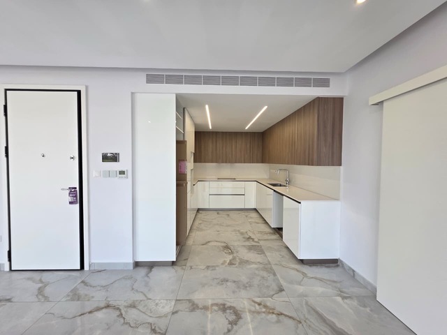 apartment-unnamed-5-large.jpg