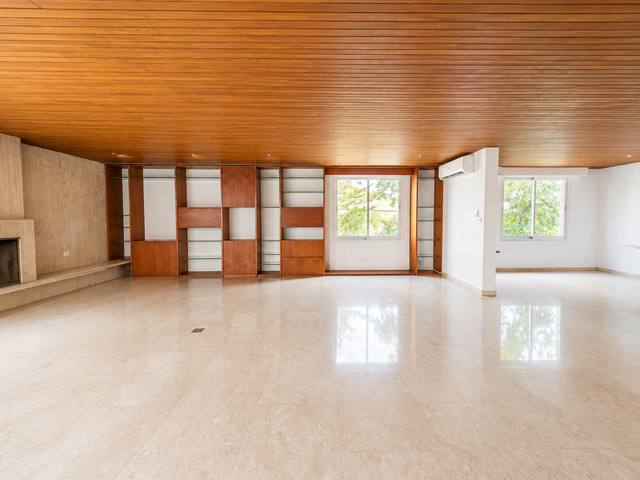 detachedHouse-chatgpt-image-jul-3-2026-03-47-04-pm.png
