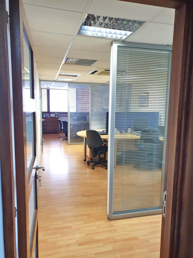 realEstateForBusiness-photo-2026-02-27-11-31-04-copy.jpg