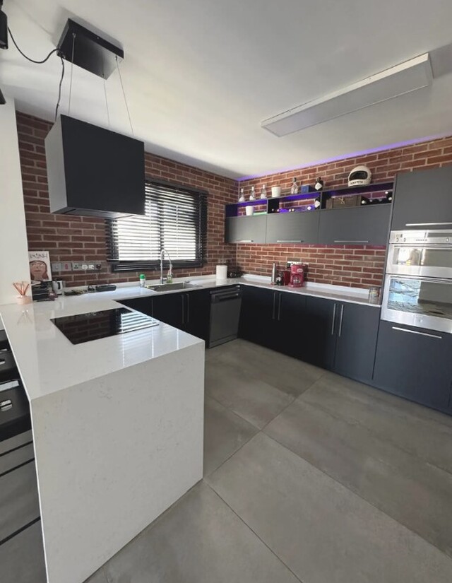 penthouse-1.jpg
