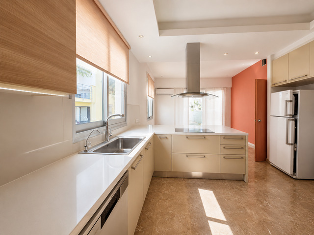 detachedHouse-chatgpt-image-jul-3-2026-03-45-07-pm.png
