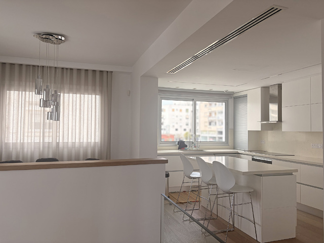 apartment-img-7206-copy.jpg