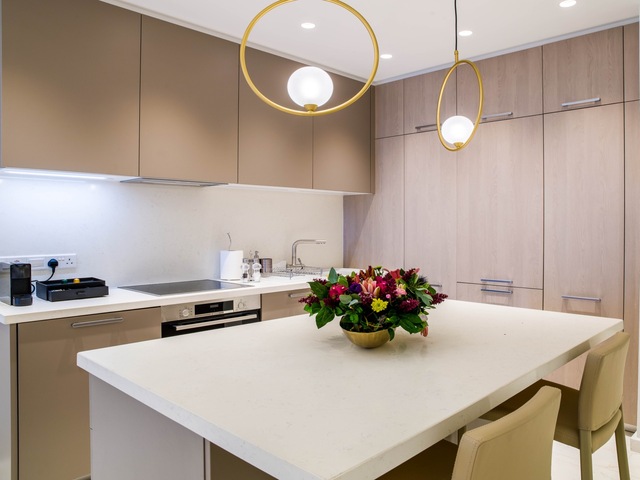 apartment-straphael-tower-photos-0022-large.jpeg