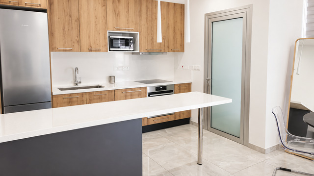 Modern 2-Bedroom Penthouse – photo 1