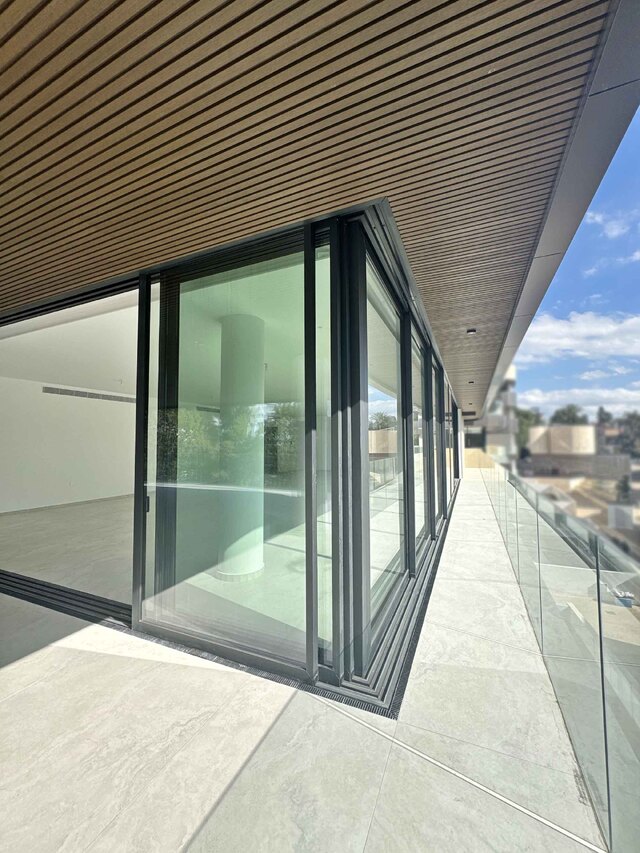 A Full Floor Masterpiece – photo 6