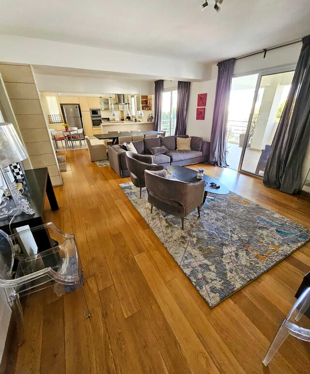 apartment-whatsapp-image-2024-10-08-at-143445-5-copy.jpeg
