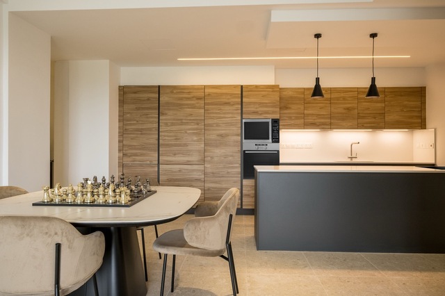 apartment-kitchen-3-large.jpg