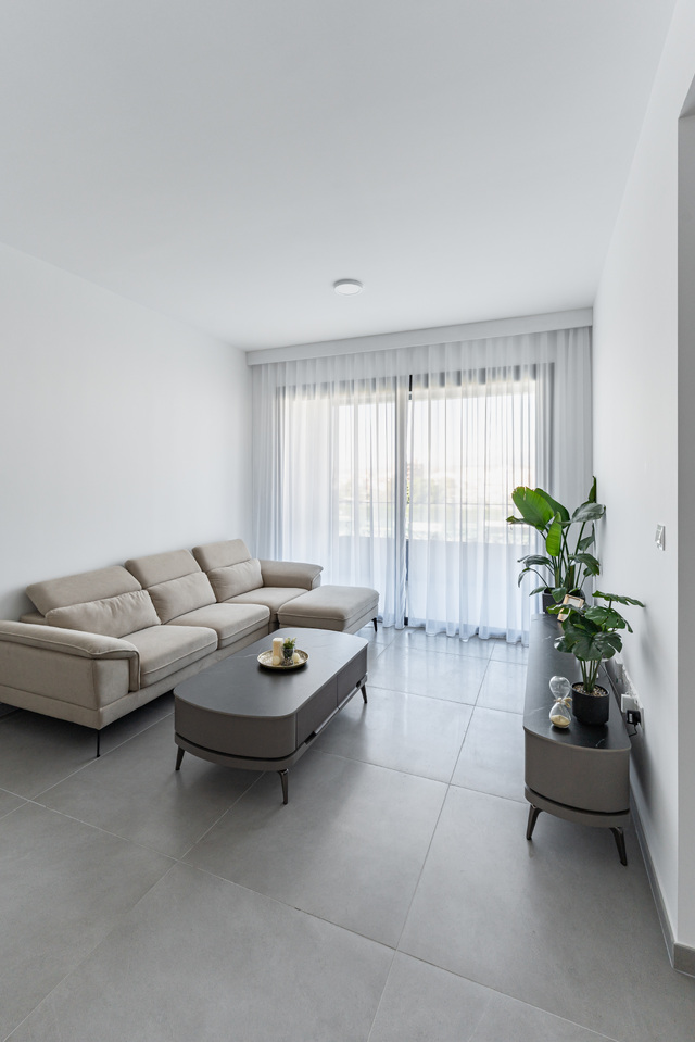 penthouse-livingroom1.jpg