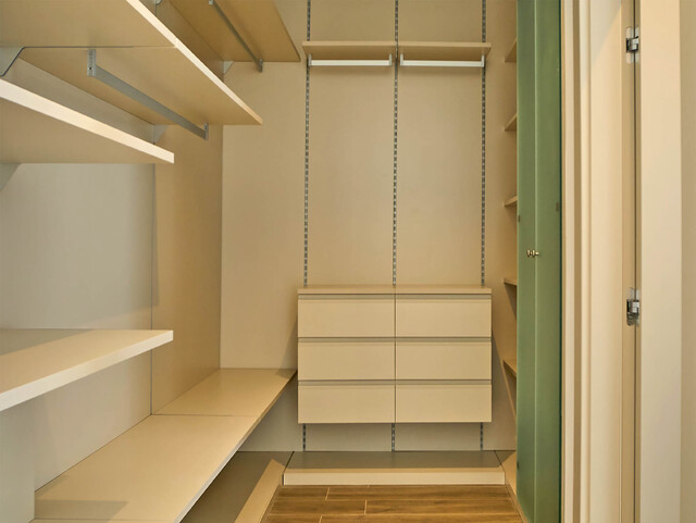 apartment-int4-copy.jpg