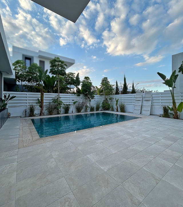 detachedHouse-2f1d82d9-3373-4c09-a794-74b13a773c72-copy.jpg