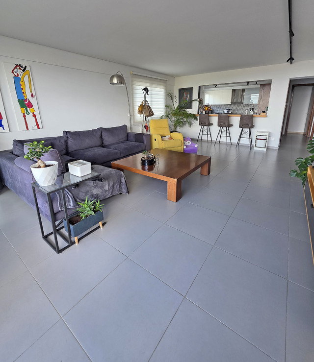 Bright & Spacious Penthouse – photo 2