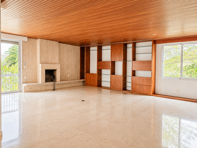 detachedHouse-chatgpt-image-jul-3-2026-03-53-04-pm.png