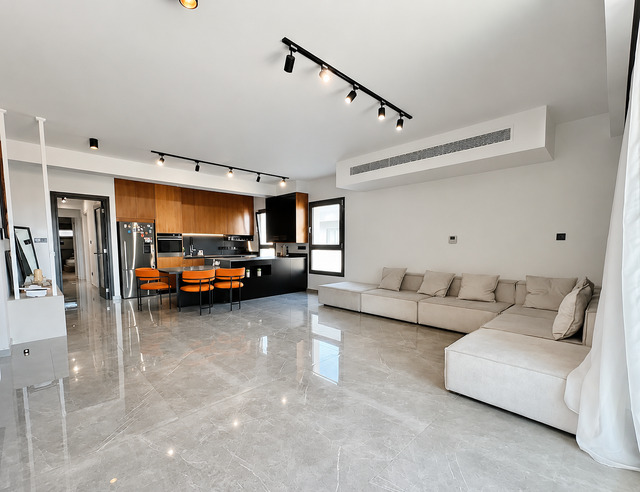 apartment-chatgpt-image-may-14-2026-03-39-01-pm.png