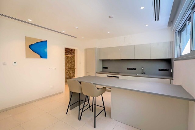 detachedHouse-cnv1-18-copy.jpg