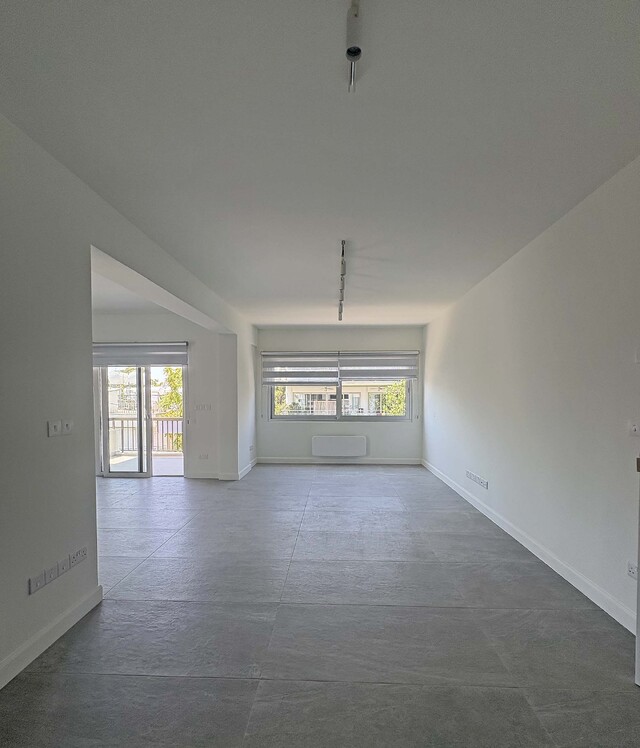 apartment-img-2490-copy.jpeg